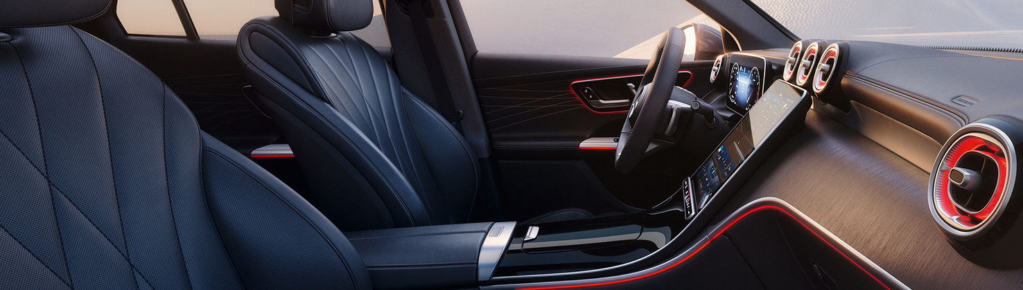 Cockpit eines Mercedes von Kestenholz aus TYPO3 Website von CS2